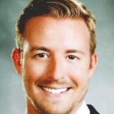 Les appels à la crise parmi les jeunes LGBTQ+ de l'Oklahoma diminuent après que Ryan Walters a quitté son poste de chef des écoles de l'État