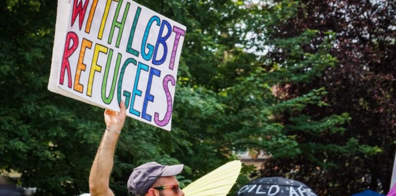 Limiter les admissions de réfugiés pourrait avoir un impact disproportionné sur les réfugiés LGBTQ+ : rapport