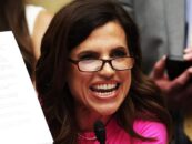 Nancy Mace, qui a souvent vanté son vote pour l'égalité du mariage, déclare désormais : « Adam et Eve, pas Adam et Steve »