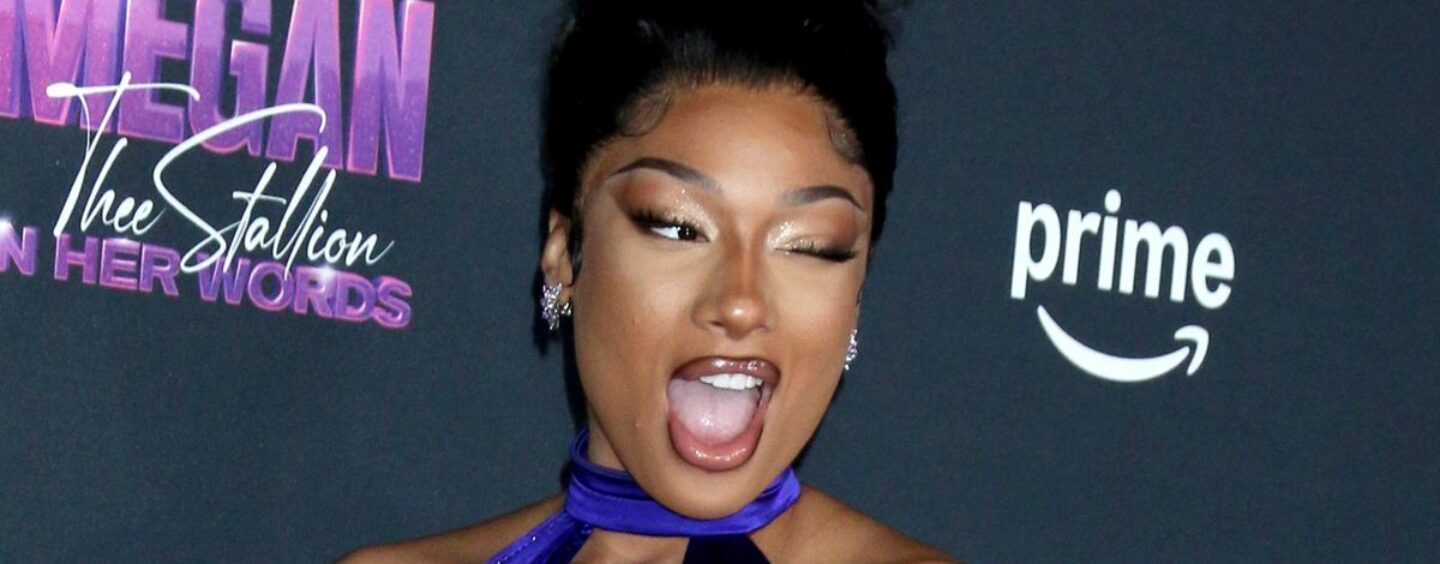 Le moment lesbien de Megan Thee Stallion à Halloween fait transpirer les saphiques