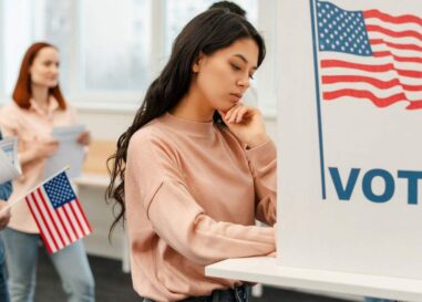 Les jeunes LGBTQ+ sont engagés politiquement, mais c'est compliqué