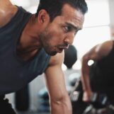 Ce gay est « tellement mauvais en drague » qu'Internet a dû venir à sa rescousse avec des conseils sexy