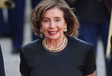 Nancy Pelosi, qui se retire du Congrès, laisse un record en tant que championne de l'égalité LGBTQ+