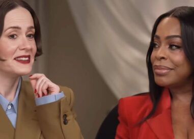 Regardez Niecy Nash-Betts demander à Sarah Paulson si elle échangerait un jour sa femme avec elle