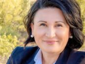 Un ancien instructeur de forage queer du Corps des Marines canalise le leadership et les «Boots» de Netflix lors de la course au Congrès de l'Arizona