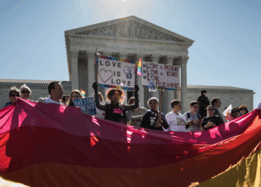 La Cour suprême refuse de revenir sur la décision sur le mariage homosexuel