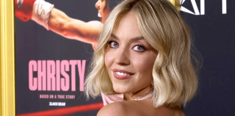 Sydney Sweeney moqué par John Stewart, Ruby Rose et plus après l'échec de « Christy » au box-office