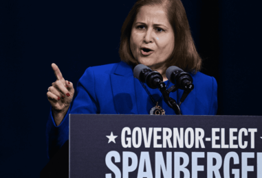 Le lieutenant-gouverneur de Virginie nouvellement élu nomme un défenseur LGBTQ+ dans l'équipe de transition