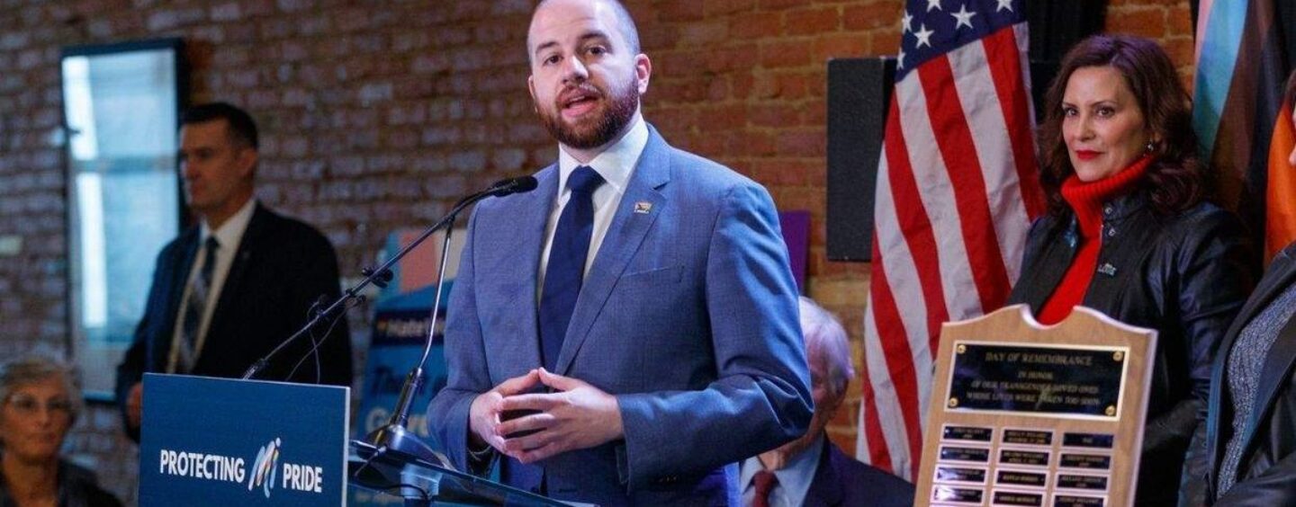 Rencontrez le sénateur de l'État du Michigan qui fait pression pour inscrire les protections sur l'égalité du mariage dans la constitution de l'État