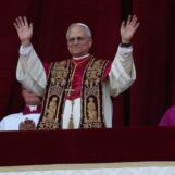 Le pape Léon invite les femmes transgenres au déjeuner du Vatican, mais ne s'assoit pas avec elles