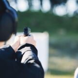 Les communautés marginalisées se tournent vers la possession d'armes par peur de l'autoritarisme de Trump