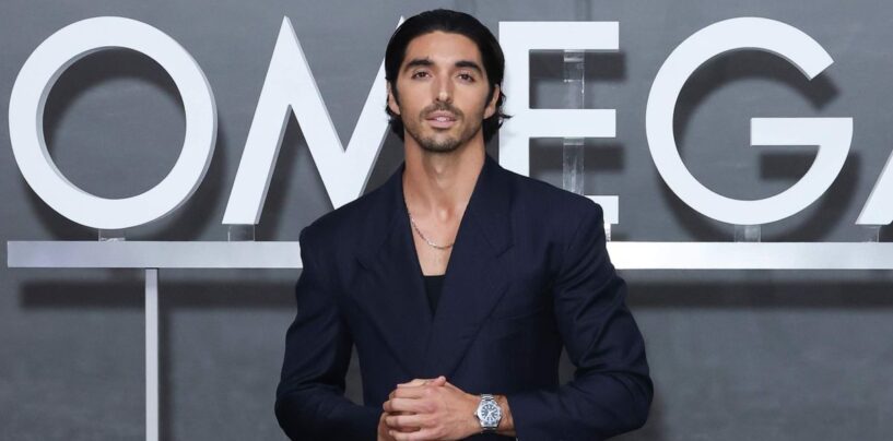 Les photos de vacances torse nu de Taylor Zakhar Perez à Miami deviennent virales et les gays s'évanouissent