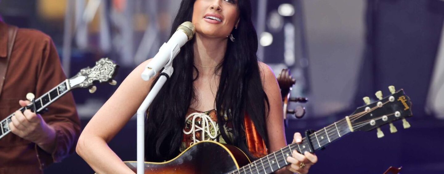 La chanteuse Kacey Musgraves admet qu'elle est tombée sur un lieu de drague gay et y est restée