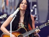 La chanteuse Kacey Musgraves admet qu'elle est tombée sur un lieu de drague gay et y est restée