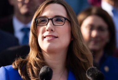 La démocrate Sarah McBride sur son approche visant à élargir l'acceptation des personnes trans au Congrès – et aux États-Unis