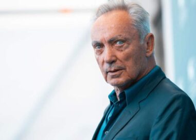 La star gay d'Hollywood et d'art et essai Udo Kier est décédée à 81 ans