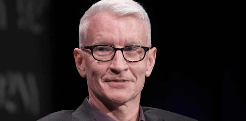Anderson Cooper pleure lors d'un entretien avec la veuve d'Andrea Gibson