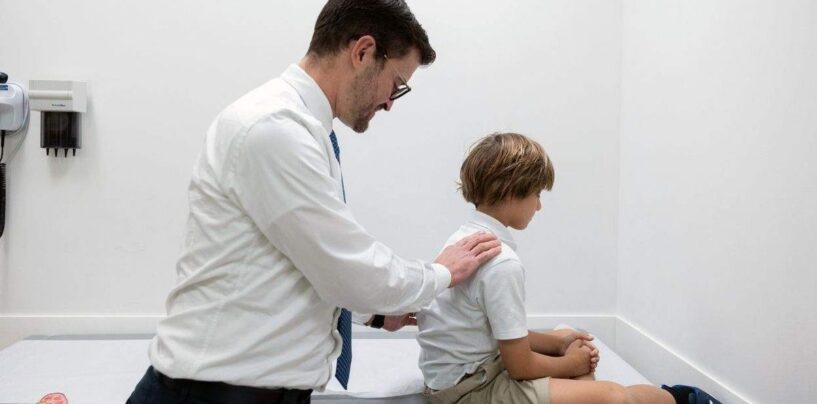 La Cour fédérale rejette les efforts du ministère de la Justice de Trump pour accéder aux dossiers médicaux des enfants trans