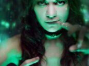 4 façons d'améliorer vos relations queer et votre vie amoureuse grâce à la sorcellerie