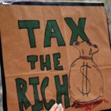 Comment un message commun de « Taxer les riches » pourrait rendre la vie plus abordable et remporter les élections