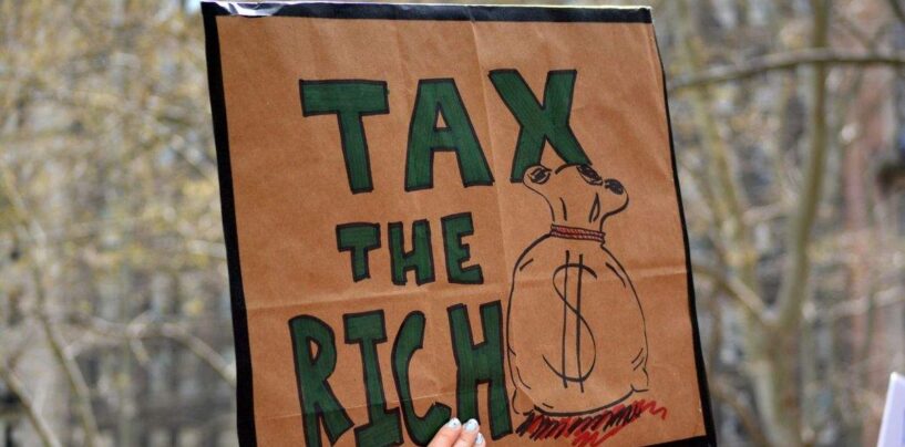 Comment un message commun de « Taxer les riches » pourrait rendre la vie plus abordable et remporter les élections