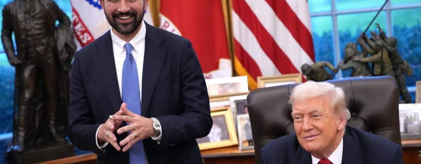 Mamdani vient de traiter en face un Trump flatteur de « fasciste » et Internet est en train de rôtir