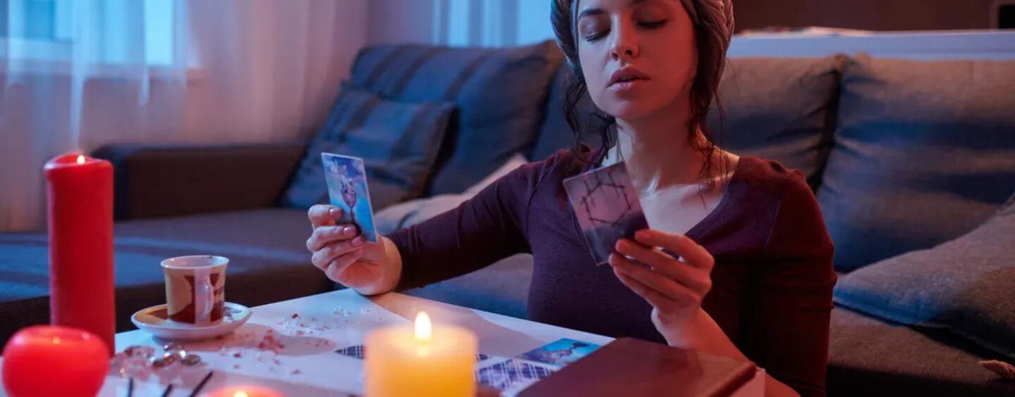 Tarot pour le sexe et les rencontres : les tartinades dont les homosexuels ont réellement besoin