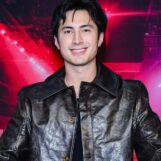 La méchante voûte plantaire de la star de Rivarly, Hudson Williams, brise Internet