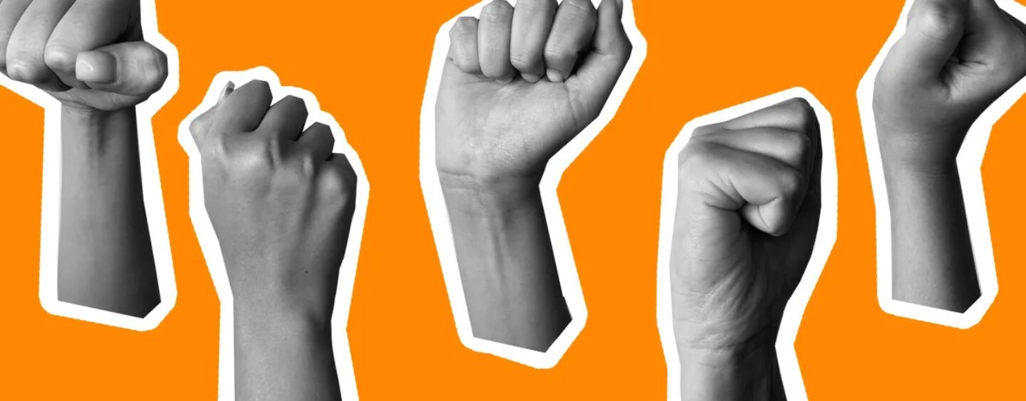 9 conseils pour débutants sur le fisting par des experts du sexe saphique