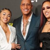 La fille de Dwayne Johnson lance durement sa nouvelle petite amie lutteuse