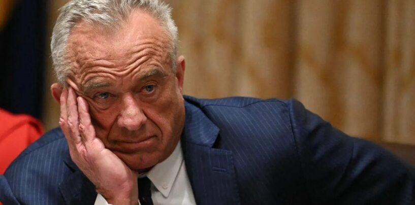 Le ministère de la Santé de RFK Jr. utilise la liberté religieuse pour priver les personnes transgenres de soins de santé