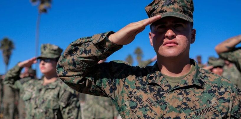 La cour d'appel de Washington maintient l'interdiction militaire imposée par Trump aux transgenres malgré la dissidence cinglante d'un juge