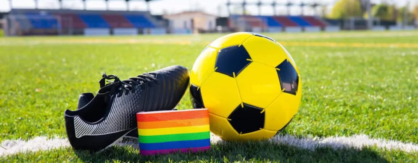 L'Egypte et l'Iran demandent à la FIFA d'annuler le match des fiertés de la Coupe du monde, le qualifiant de « contraire » aux valeurs