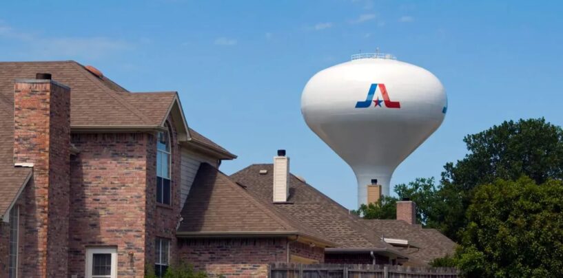 Une ville du Texas vote pour annuler les protections anti-discrimination LGBTQ+