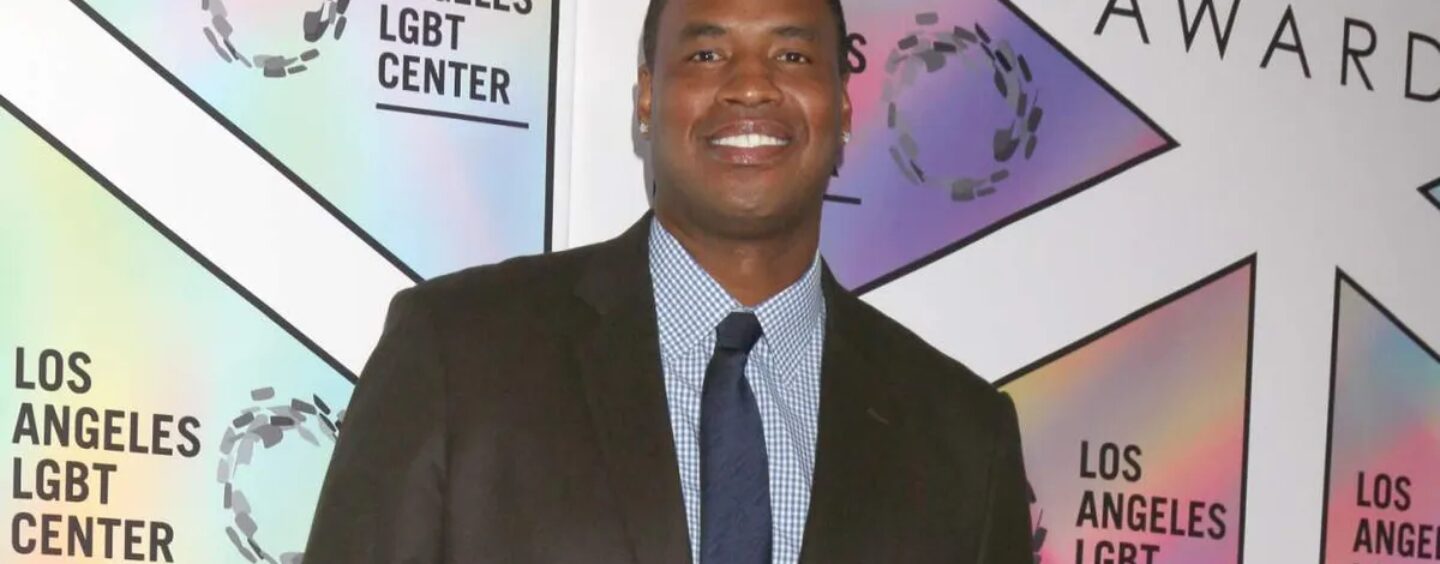 Jason Collins, premier joueur gay de la NBA, révèle qu'il souffre de « la forme la plus mortelle de cancer du cerveau »