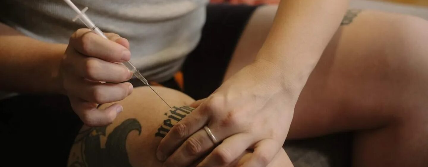 Il y a une crise de testostérone, selon la FDA – pour les hommes cisgenres