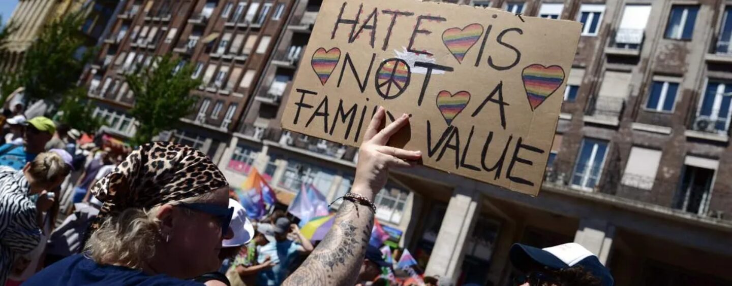 Le maire de Budapest pourrait faire face à des accusations pour avoir organisé une marche de la fierté LGBTQ+