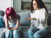 Ce que les personnes queer devraient savoir sur la réaction actuelle liée au « pas de contact » avec leur famille