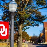 L'instructeur qui a donné un zéro à un étudiant de l'Université d'Oklahoma sur un papier anti-trans a été retiré de l'enseignement