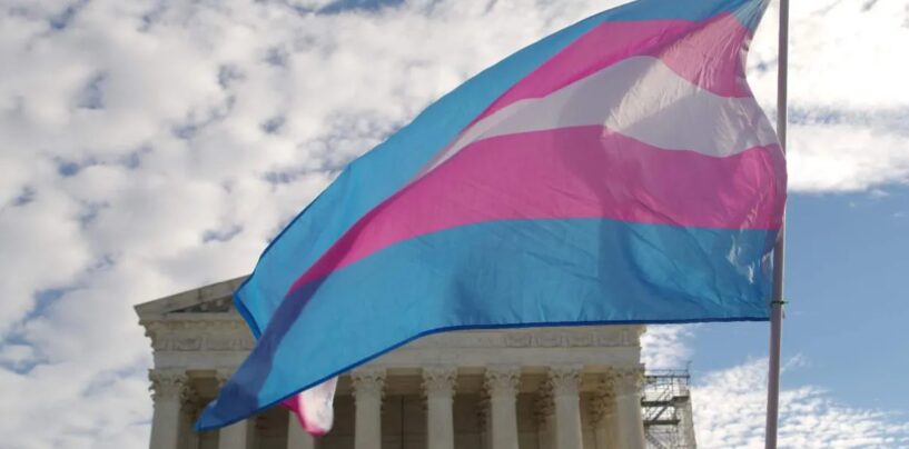 Un employé transgenre de la NSA dépose une plainte pour discrimination contre l’administration Trump