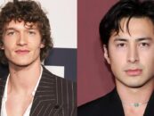 Connor Storrie et Hudson Williams se déshabillent presque et les gays ont soif