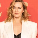 Kate Winslet révèle pour la première fois son passé bisexuel, c'est une urgence lesbienne
