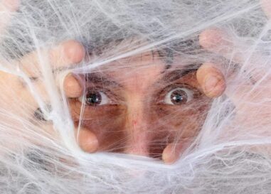 Toile d'araignée : pourquoi cette tendance aux rencontres toxiques est une mauvaise nouvelle pour les personnes queer