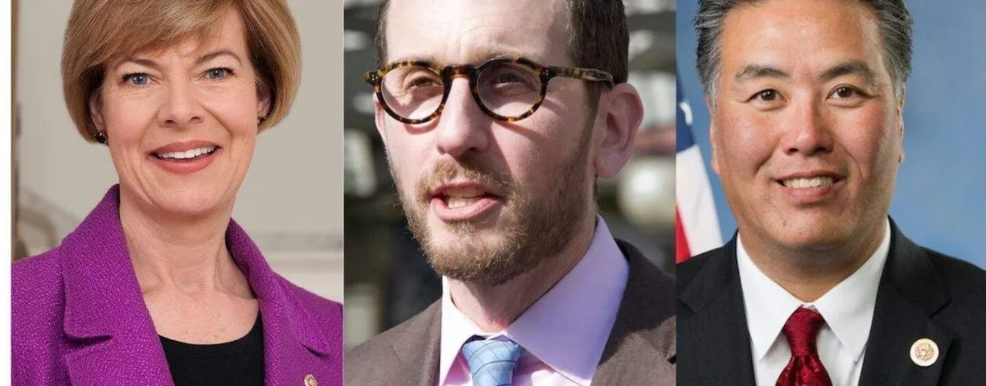 « Imprudent et illégal » : des politiciens LGBTQ+ critiquent l'attaque militaire de Trump contre le Venezuela