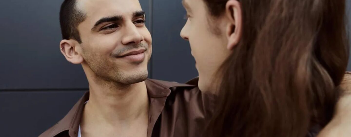 Les gays partagent la chose la plus gay que les hétéros aient faite avec eux – et c'est sauvage