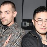 Matt Rogers et Bowen Yang réagissent aux réactions négatives suscitées par le panoramique de la démocrate Jasmine Crockett