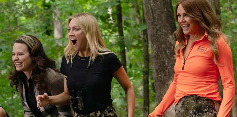 Brittany Snow prévient que la saison 2 de The Hunting Wives rendra les fans « très en colère, mais d'une manière sexy »