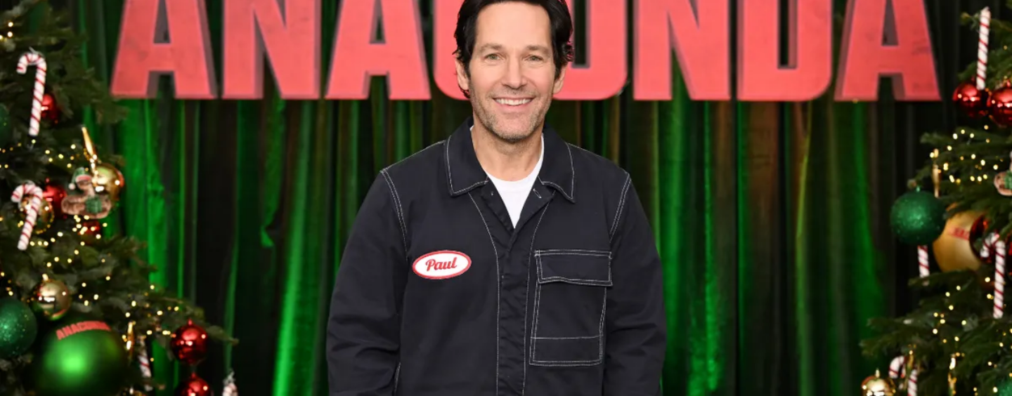 La star d'Anaconda, Paul Rudd, félicitée pour son « énorme pénis »