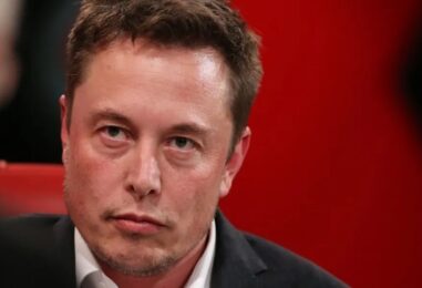 Elon Musk menace de poursuivre en justice après qu'Ashley St. Clair se soit excusé pour transphobie
