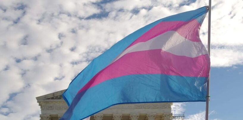 Les Californiens conservateurs demandent à SCOTUS d'autoriser la sortie forcée des étudiants transgenres